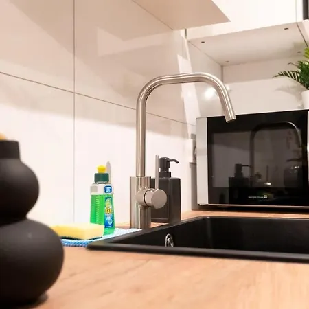 Hamburg City Apartment For 5 Exterior photo
