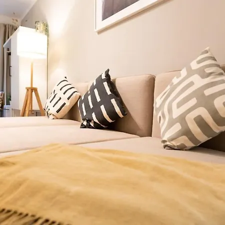 Hamburg City Apartment For 5 Exterior photo