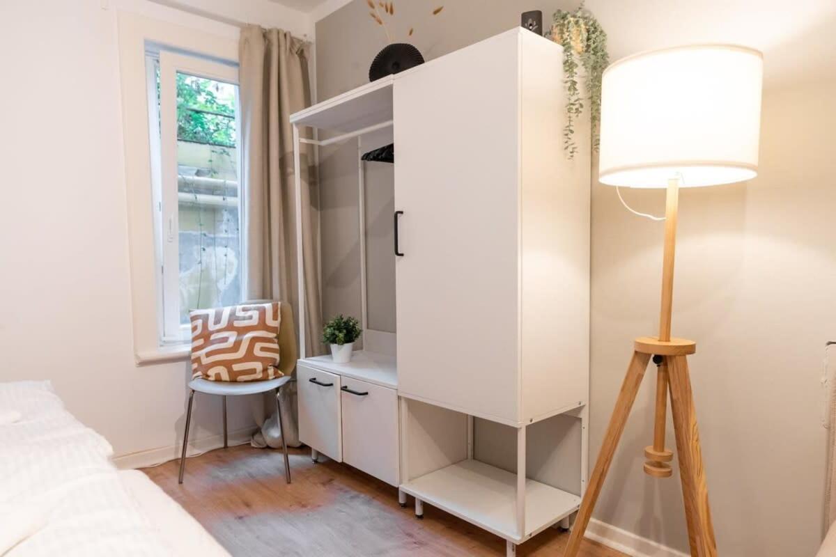 For 5 Apartment *